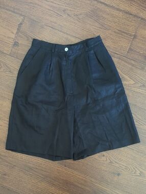Vintage Talbots 100% Linen Shorts Pleated Black Size 8